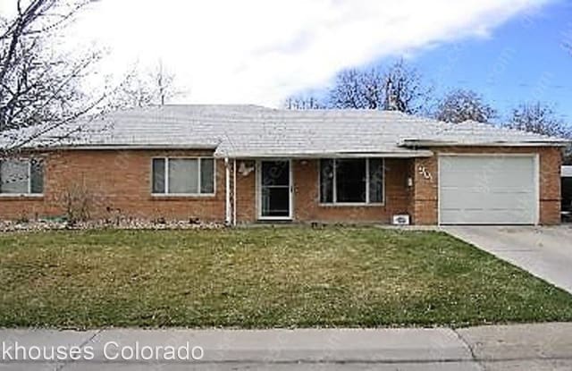 901 Ursula Street - 901 Ursula Street, Aurora, CO 80011