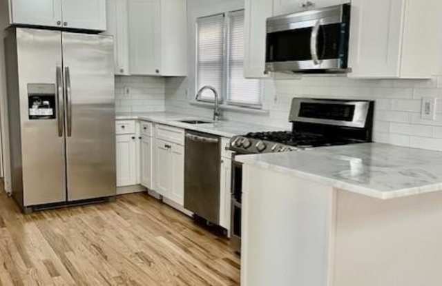 45 Station Road E photos photos