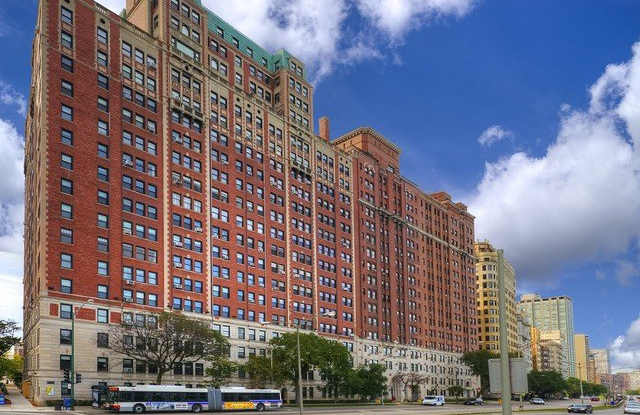 3240 N Lake Shore Drive photos photos