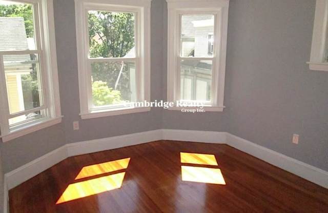55 Bristol Rd. Gallery 4