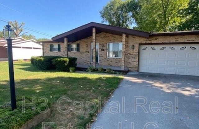 2542 Buenger Blvd photos photos