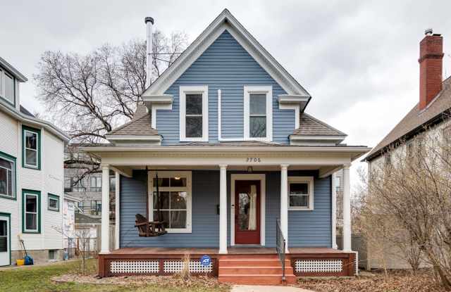 Gorgeous Uptown 4-bed 2-bath Single-Family House w/ Garage + Fenced-In Yard photos photos