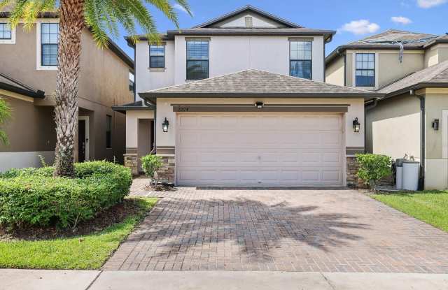 2724 GARDEN FALLS Drive Gallery 1