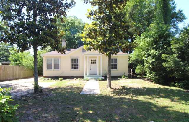 1421 E Jordan St - 1421 East Jordan Street, Pensacola, FL 32503