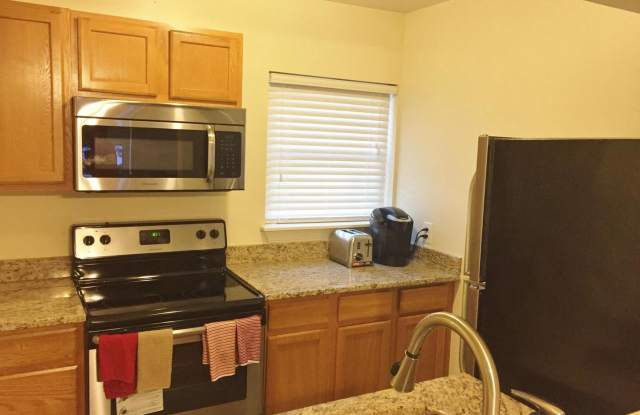 11914 ROAN LN Gallery 4
