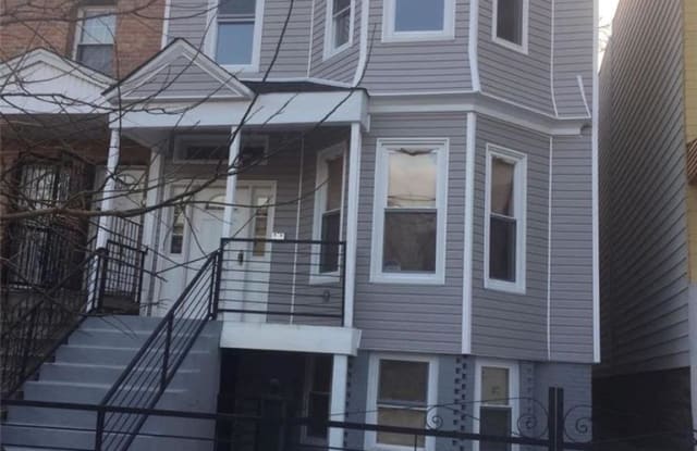 800 Elsmere Place - 800 Elsmere Place, Bronx, NY 10460