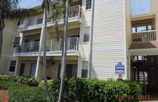 1850 Charlesmont Drive unit: 113 photos photos