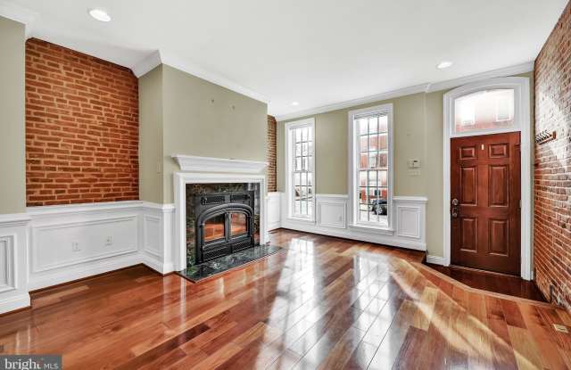 32 E FORT AVENUE Gallery 4