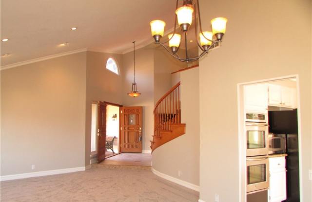 29012 Modjeska Peak Lane Gallery 2