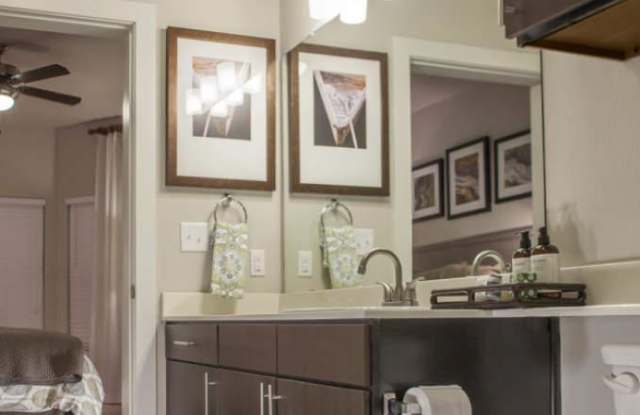 11274 Ranch to Market 2222 Gallery 4