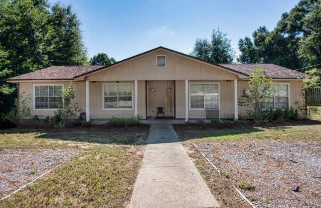 Charming 2-Bedroom Townhome – $1,550/mo photos photos
