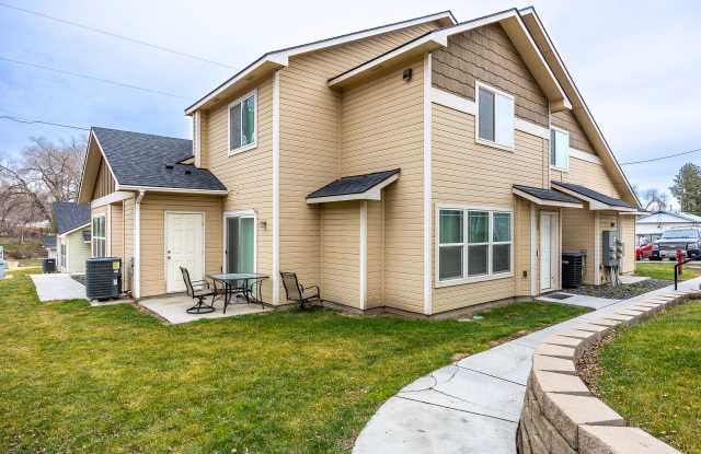 Highlands Townhomes Gallery 4