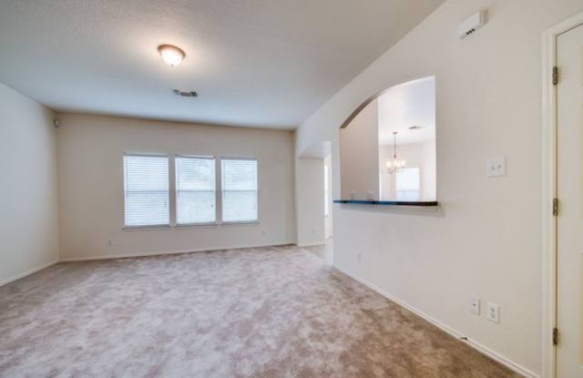 8514 Collingwood Gallery 2
