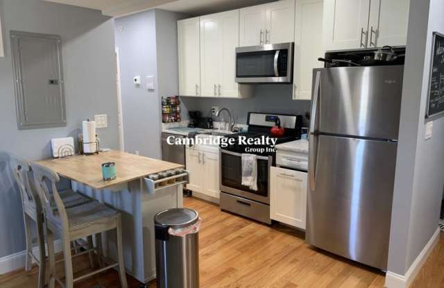 25 1/2 Gore St. photos photos