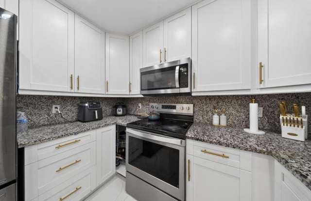 849 Camellia Drive, Royal Palm Beach, FL 33411 Gallery 3