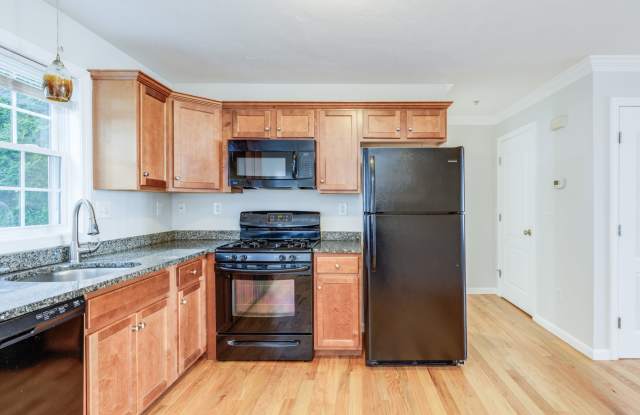 3 Merrimac Way - D - 3 Merrimac Way, Middlesex County, MA 01879