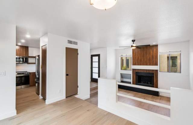 4324 North 13th Place Gallery 1