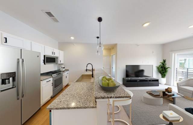 REO Gateway Apartments - 855 S. Washington Ave. Lansing, MI 48910 photos photos