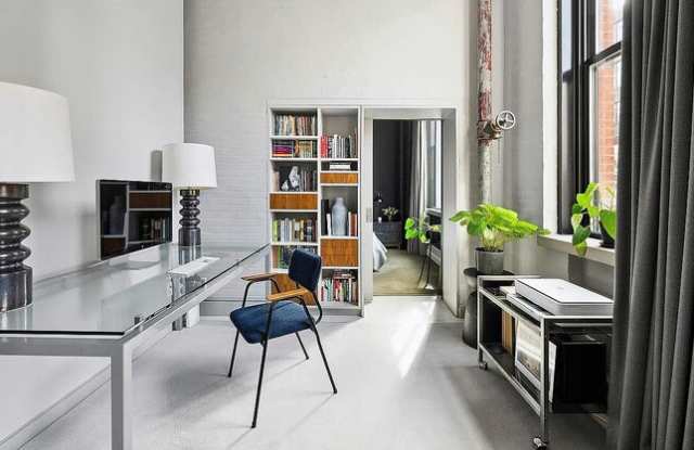525 West 22nd Street photos photos