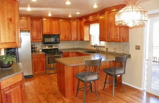 721 E 640 N Gallery 2