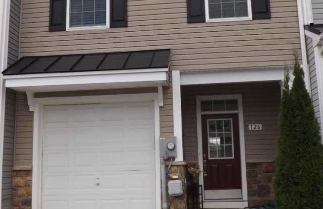 126 O'FLANNERY CT - 126 Oflannery Court, Martinsburg, WV 25403