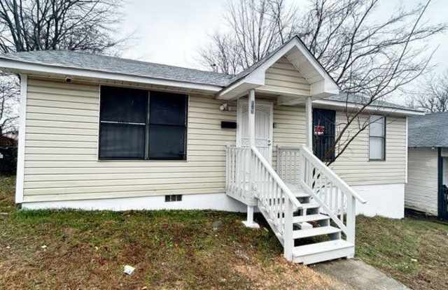 521 52nd St - 521 52nd Alley, Fairfield, AL 35064
