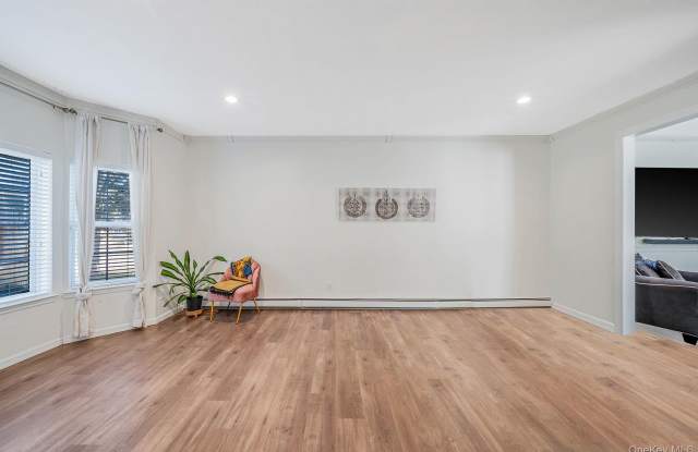 3 Embassy Road Gallery 4
