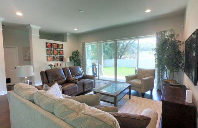 1009 Tracey Ann Loop Gallery 3