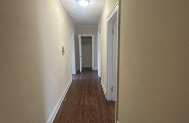 1114 MAPLE Avenue Gallery 2