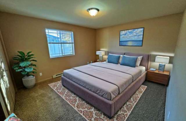 609 Samuel Court Gallery 4