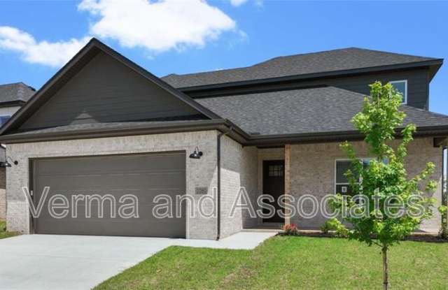1221 Mammoth St photos photos