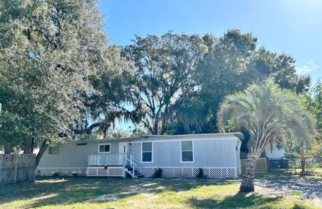 COMPLETELY RENOVATED MOBILE HOME photos photos