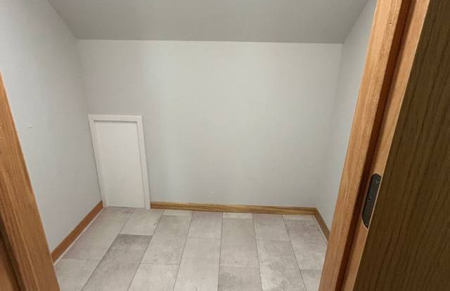 Beautiful, Renovated Single Family  Home! Gallery 3