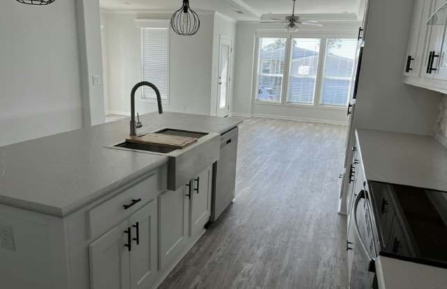 1662 Coralwood Lane Gallery 3