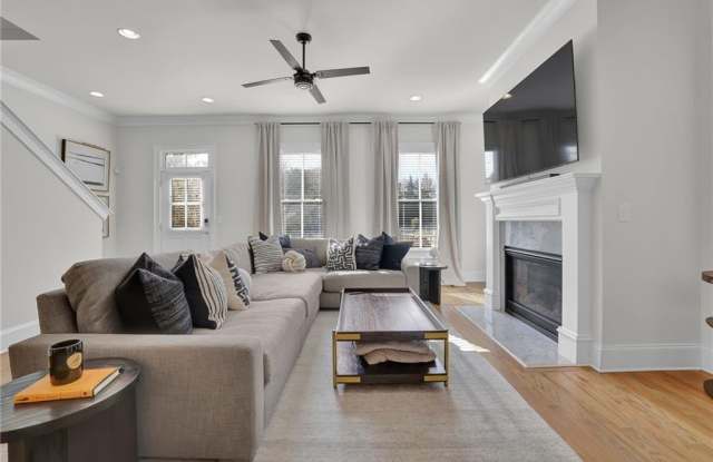 107 Old Orchard Lane Gallery 3