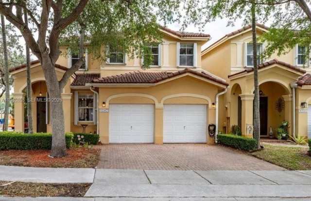 12367 SW 122nd St photos photos