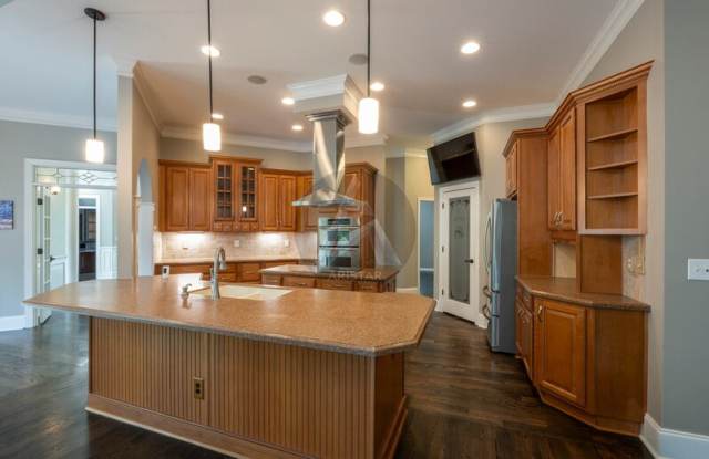 5211 Hadaway Rd NW Gallery 2