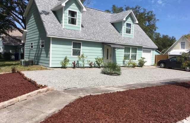 12903 128th Lane North - 12903 128th Ln, Largo, FL 33774