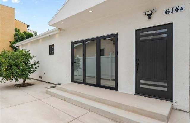 614 E Lomita #A Gallery 1