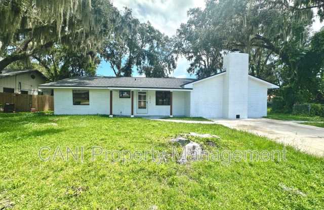2517 Royal Palm Dr photos photos