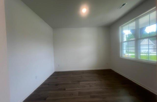 151 Cahill Court Gallery 3