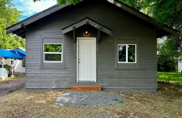 Non-Refundable & Security Deposit Total: $1200.00 photos photos