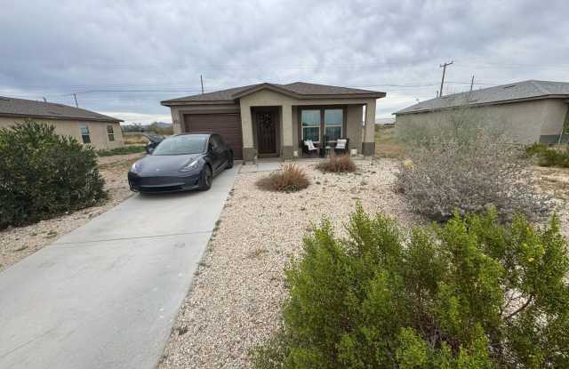 470 Reizen Dr photos photos