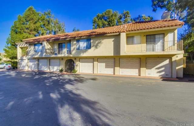 Spacious 3 bd/2ba 2 story Condo In San Marcos photos photos