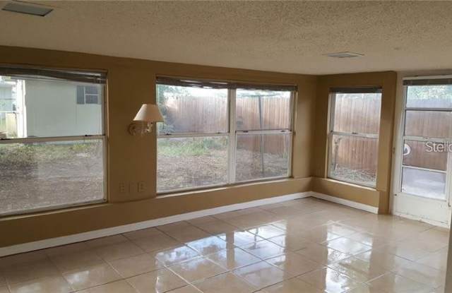 4607 BELFAST DRIVE Gallery 2