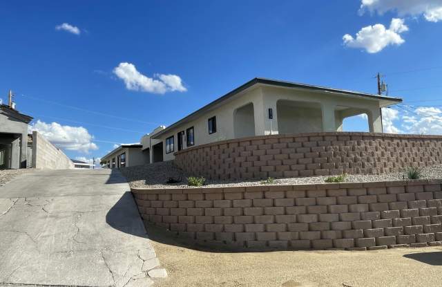 3514 Hollister Ln Gallery 1
