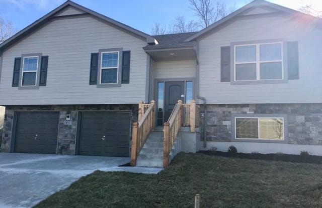18513 East 20th Street Court South - 18513 E 20th Street Ct, Independence, MO 64057