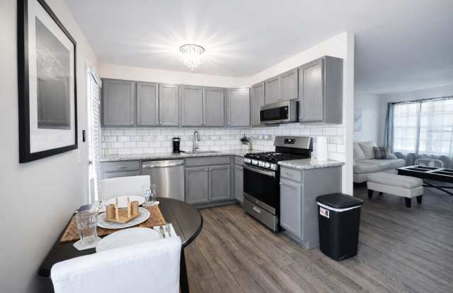 1 Bed / 1 Bath – All Bills Paid, Washer  Dryer Included, Tile Floors, Pool  Prime Location! photos photos