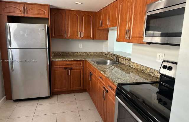 8422 Southwest 133rd Avenue Road photos photos