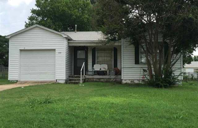 616 N. D photos photos